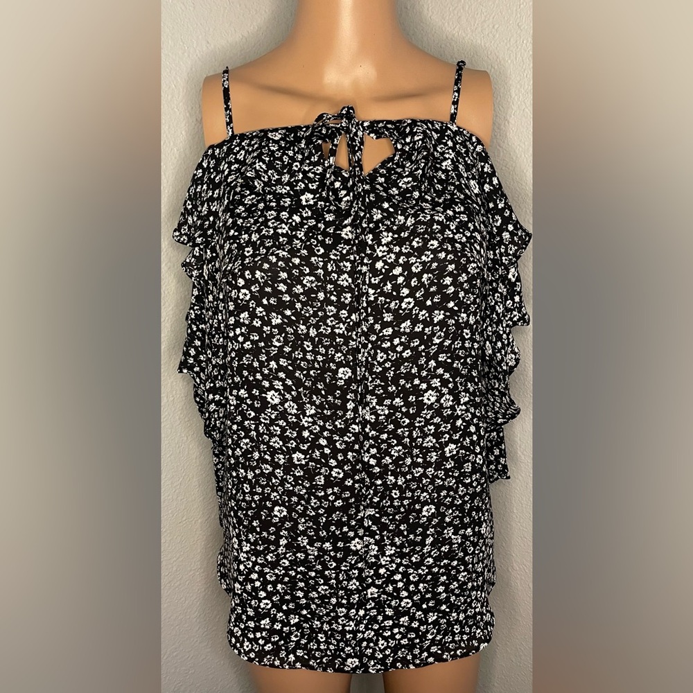 Ana black floral cold shoulder women’s blouse. Size XS